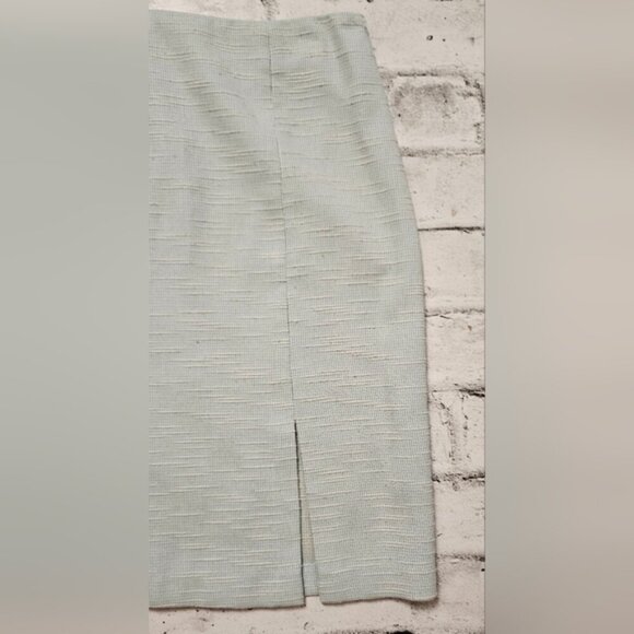 Y2K Le Chateau Blue & White Tweed Skirt and Blazer Jacket Suit Set. - Picture 8 of 16